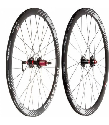  Zestaw kół Novatec R3-T 28" CARBON Szytka QR Szosa Komplet