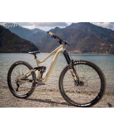 Dartmoor Thunderbird – Superenduro MTB – 180/170 mm suspension