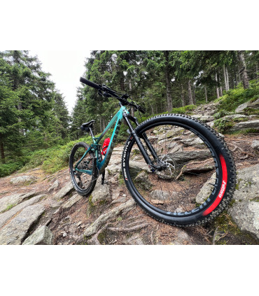 Accent Super Hero – Carbon full MTB – 120 mm suspension