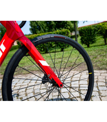 Author CHARISMA 55i – Carbon road bike – Elegant Di2 design