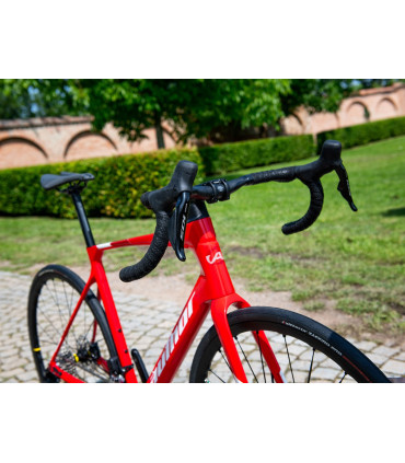 Author CHARISMA 55i – Rower szosowy carbon – nowoczesny Di2