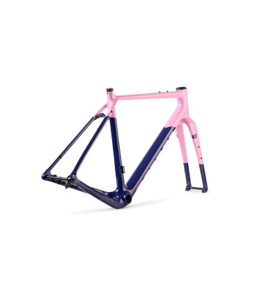 Accent Freak Carbon v2 – bold M gravel frame for adventures