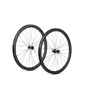 Accent Shot Carbon Pro – lightweight 40 mm carbon wheels