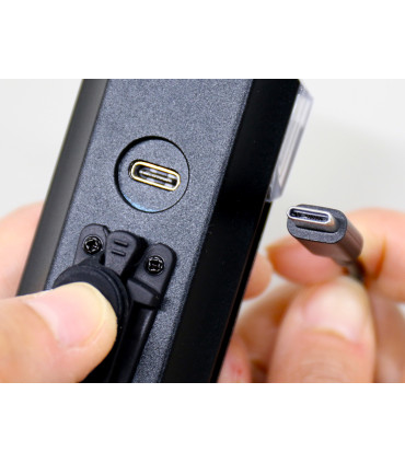 Cateye AMPP 2200 – powerful 2200-lumen bike light