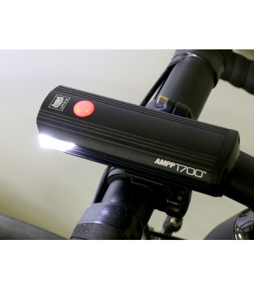 Cateye AMPP 1700 – mocna lampa rowerowa 1700 lm