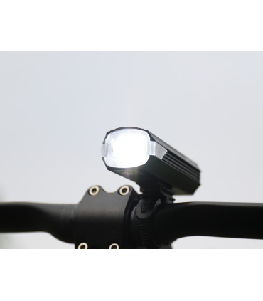 Cateye AMPP – powerful bike front light