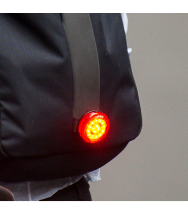 CatEye SL-NW100 – rear light with stunning visibility