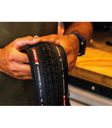 Vittoria Terreno T80 – opona przełajowa CX do luźnego terenu