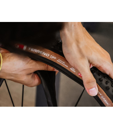 Vittoria Terreno T90 – opona gravel na błoto 700x45C