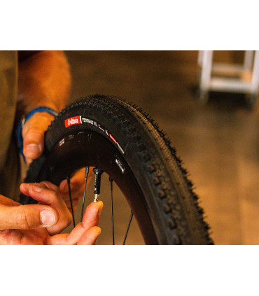 Vittoria Terreno T30 – Wire Bead Gravel Tyre 700x38C