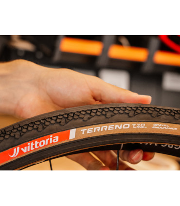 Vittoria Terreno T10 700x45C – opona gravel hardpack