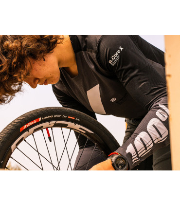 Vittoria Lampo BMX Tire – 20x1.9 Race