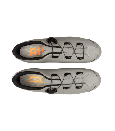 Sidi FAST 2 42,5 cement ice white – płynność i styl na szosie